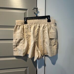 SHEIN Curve Beige Cargo Shorts • Elastic Waist • Size 2XL
